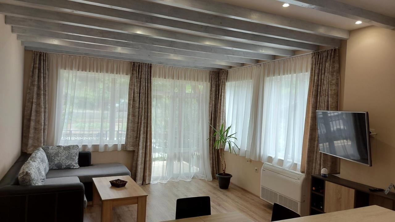 Forest Apartment Sapareva Banya Bagian luar foto